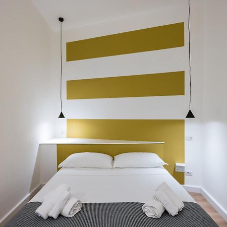 Lioy 25 By Napoliapartments Bagian luar foto