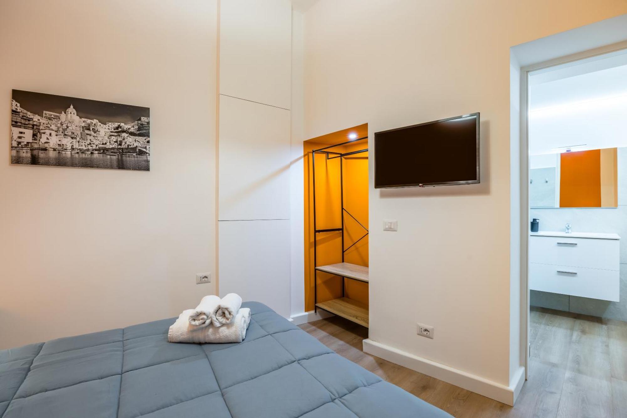 Lioy 25 By Napoliapartments Bagian luar foto