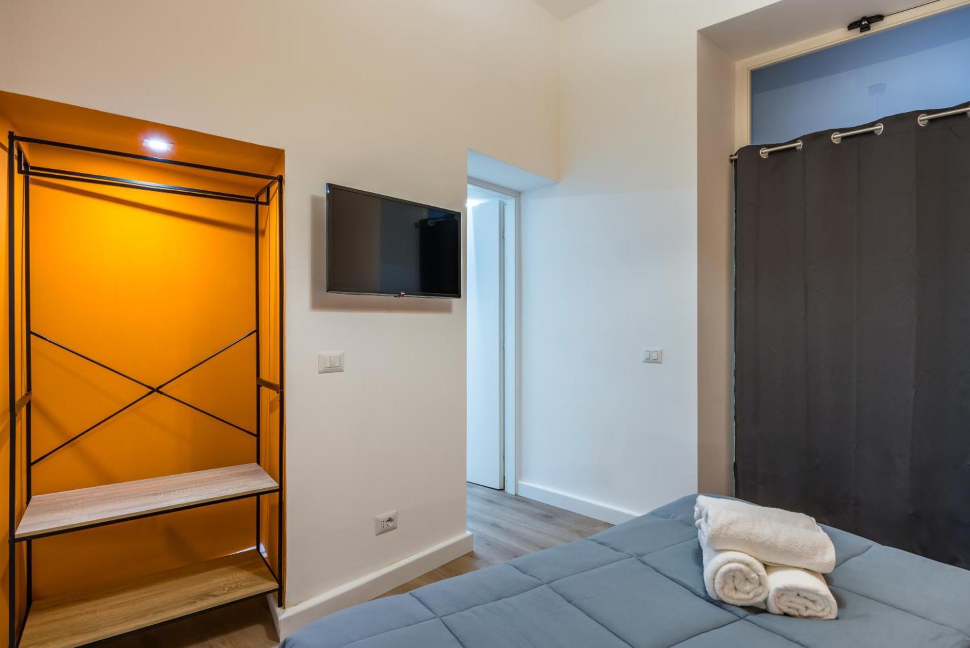 Lioy 25 By Napoliapartments Bagian luar foto