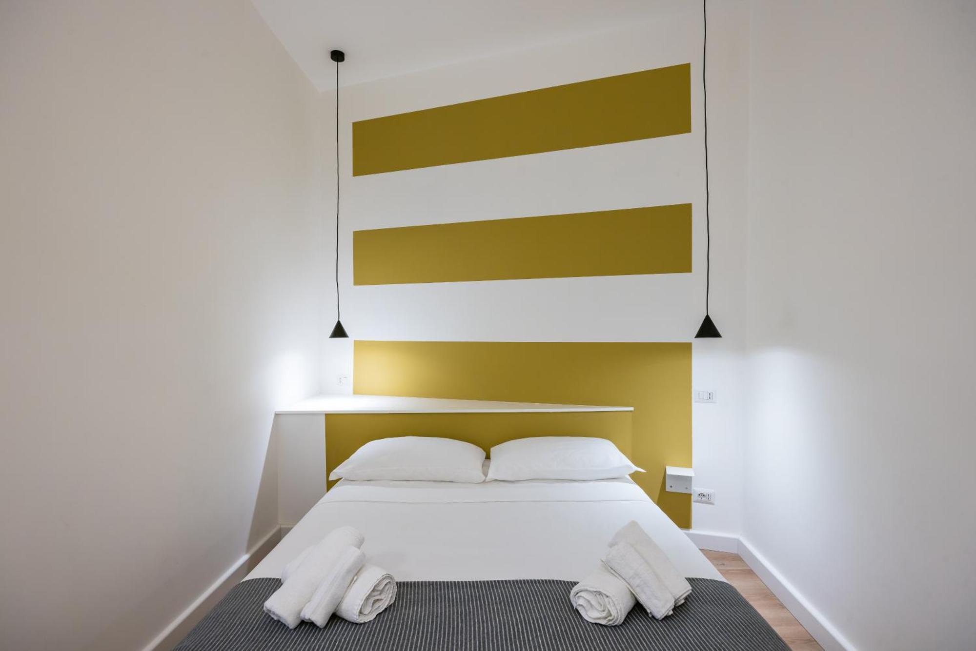 Lioy 25 By Napoliapartments Bagian luar foto