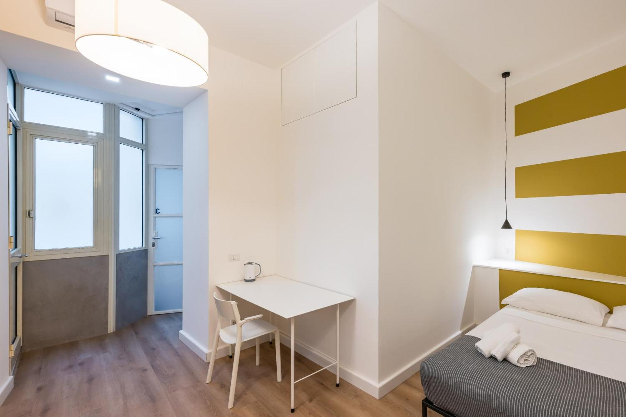 Lioy 25 By Napoliapartments Bagian luar foto